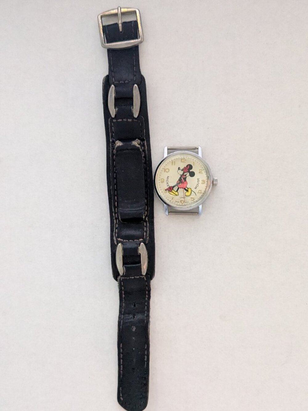 *RARE* Vintage Bradley 7 Jewels Swiss Made Wind Up Mickey Mouse Wristwatch 196 S